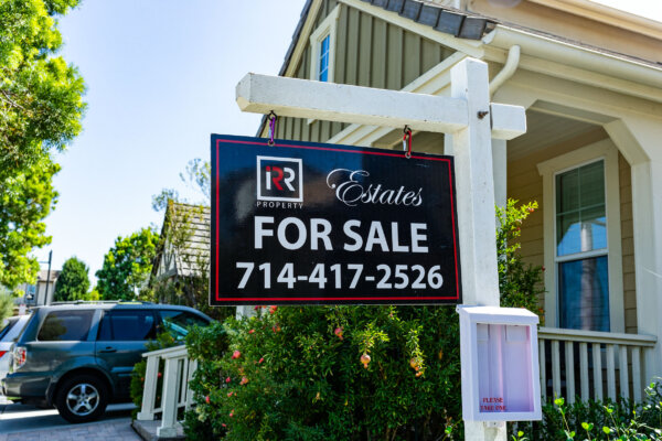 Pending Home Sales Register the Biggest Annual Increase Since May 2021: Redfin