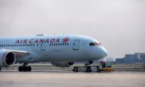 Trudeau Says Government Will Not Intervene in Air Canada Dispute With Pilots