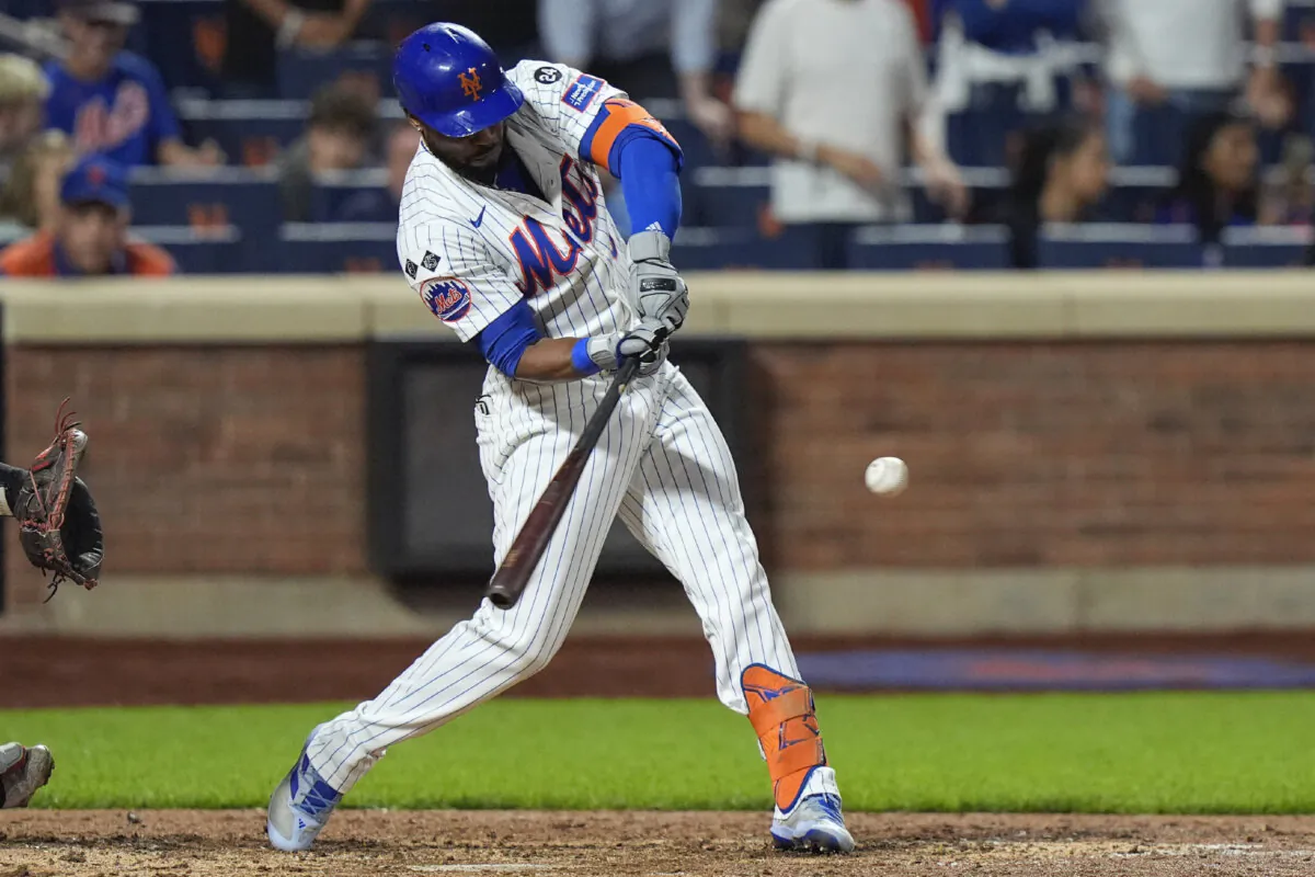 New York Mets' Starling Marte hits an RBI single during the 10th inning of a baseball game against the Washington Nationals in New York on Sept. 16, 2024. (Frank Franklin II/AP Photo)