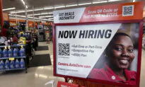 Weekly Applications for US Jobless Benefits Fall to Lowest Level in 4 Months
