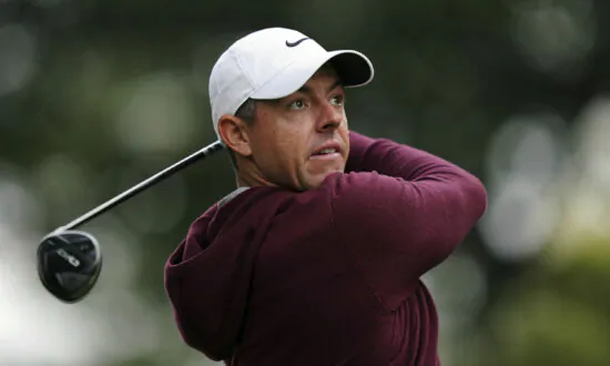 McIlroy Loses Club Head and Lead in Eventful 67 in First Round at BMW PGA Championship