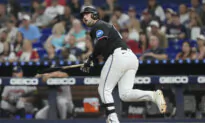 Braves’ Run of 6 Straight NL East Titles Ends With 4-3 Loss to Marlins