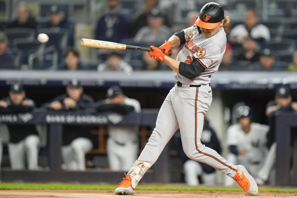 Baltimore Orioles' Gunnar Henderson hits a single during the first inning of a baseball game against the New York Yankees in New York on Sept. 25, 2024. (Bryan Woolston/AP Photo)