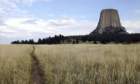 Fall Kills Climber and Strands Partner on Wyoming’s Devils Tower
