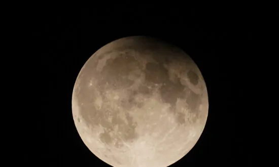 Earth Will Have a Temporary ‘Mini Moon’ for 2 Months