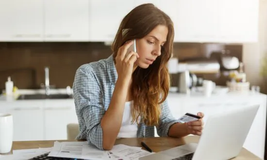 How to Contact Your Credit Card Issuer