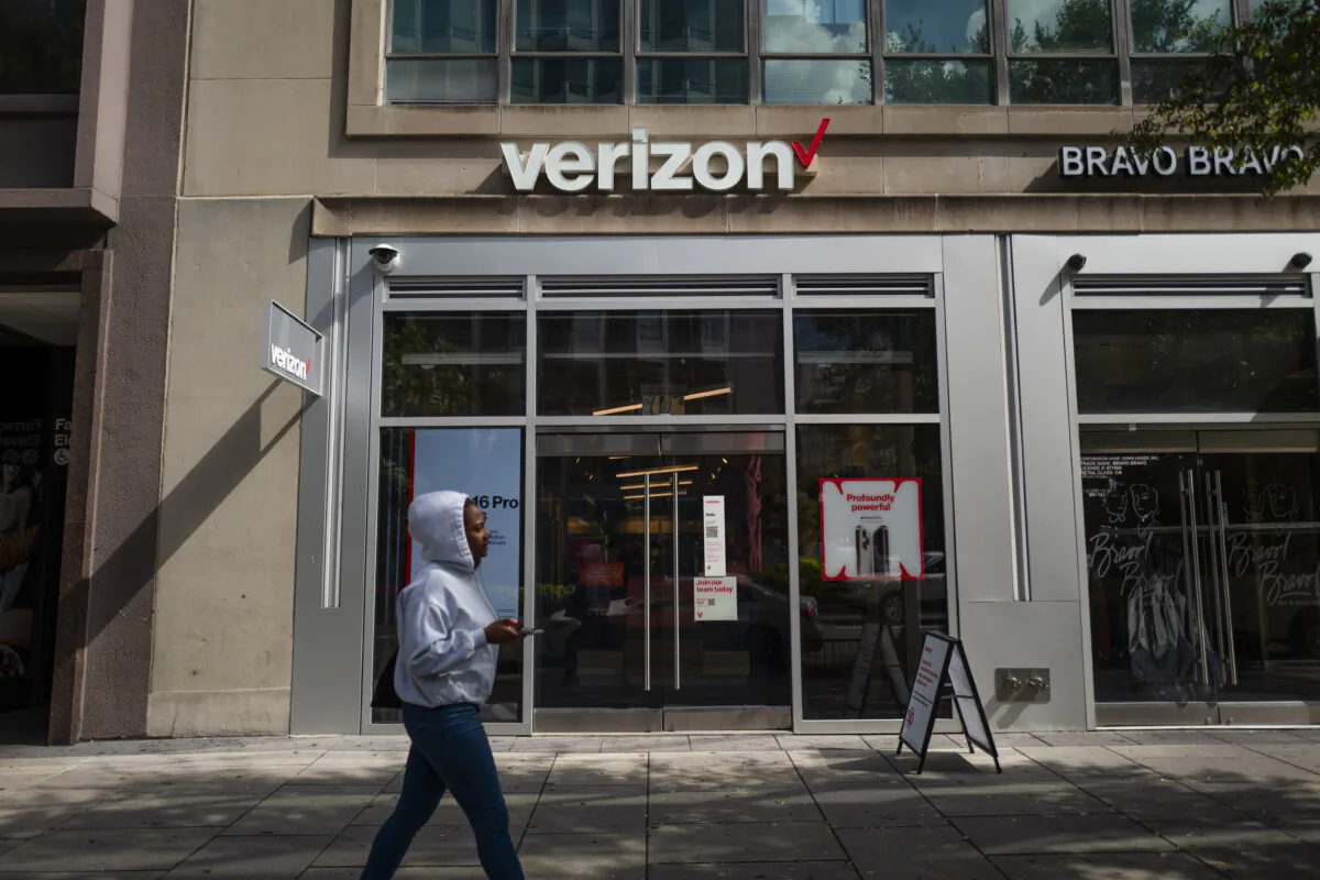 A Verizon store in Washington on Oct. 3, 2024. (Madalina Vasiliu/The Epoch Times)