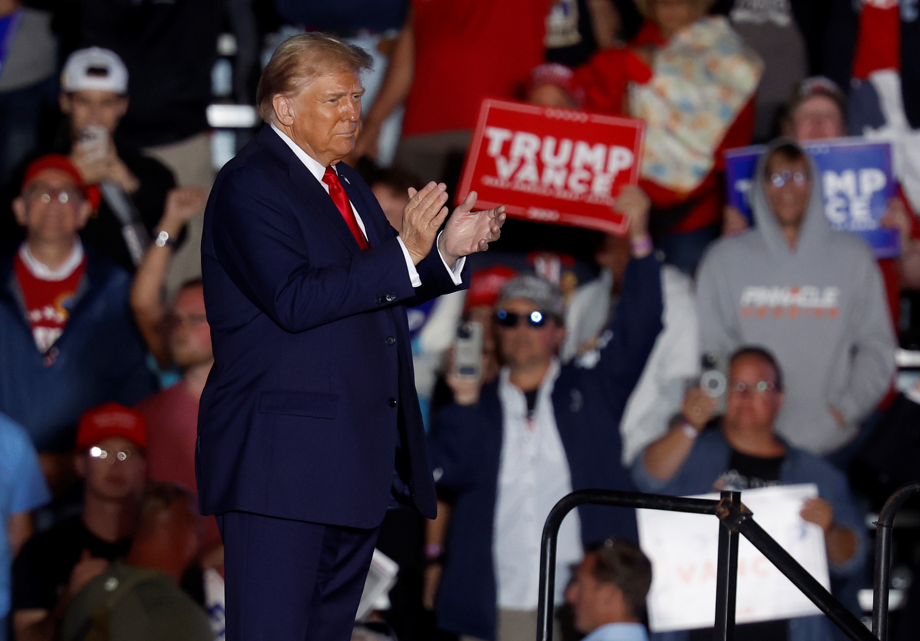 Trump Holds Campaign Rally in Reading, Pennsylvania EpochTV