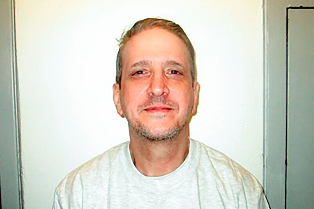 Supreme Court Urged to Order New Trial for Oklahoma Death Row Inmate ...
