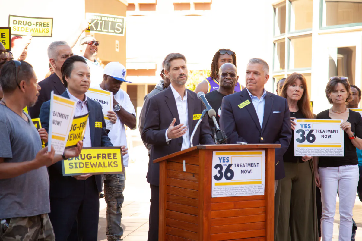 San Jose Mayor Matt Mahan speaks at a rally on Oct. 3, 2024. (Lear Zhou/The Epoch Times)