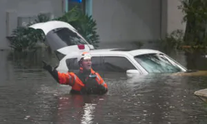 9 Hurricane Milton-Related Deaths Confirmed in Florida; Trump in Detroit and Harris in Phoenix