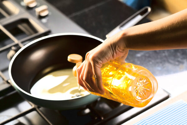 Common Cooking Oils Linked to Breast Cancer Growth