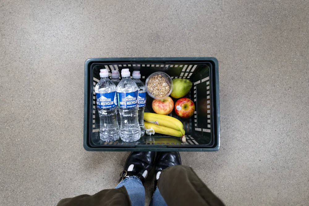 A shopping basket at a grocery store in Canton, Mich., on Oct. 11, 2024. (Madalina Vasiliu/The Epoch Times)