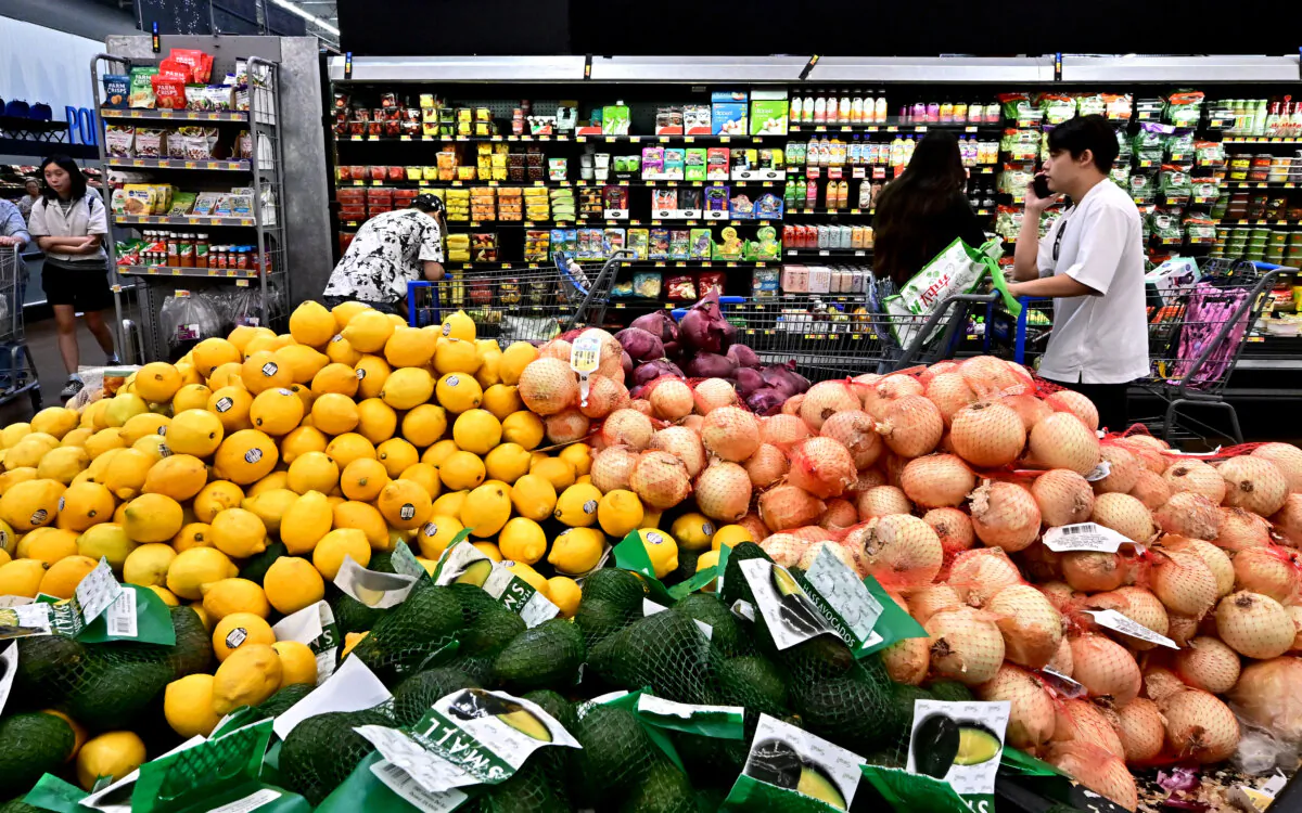 Shoppers at a grocery store in Rosemead, Calif., on Aug. 14, 2024. (Frederic J. Brown/AFP via Getty Images)