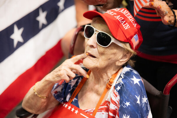 Epoch Times Photo