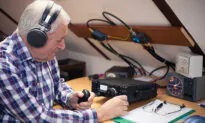 Emergency Communications: The Best Ways to Stay Connected in a Disaster