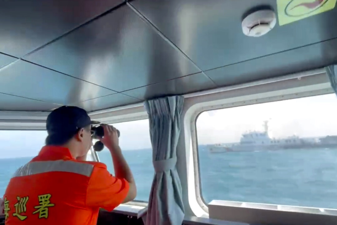 Taiwan Detains Chinese-Linked Ship Suspected of Severing Undersea Cable