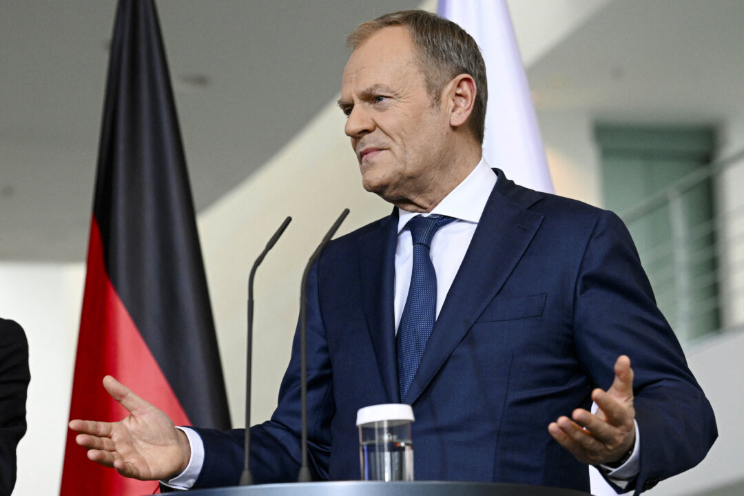 Polish Prime Minister Says Trump’s 5 Percent Target for NATO Should Be Welcomed
