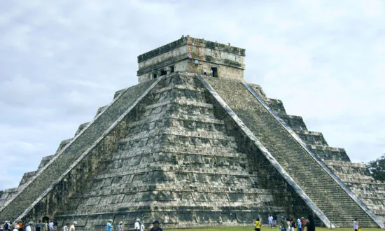 The Latest Travel Guidance for Mexico’s Most Popular Tourist Destinations