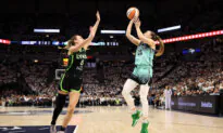 Ionescu’s 3-pointer With 1 Second Left Gives Liberty 80–77 Win Over Lynx and 2–1 Lead in WNBA Finals
