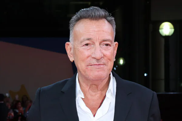 Bruce Springsteen Condemns Political Violence, Offers Prayer for Trump After Shooting