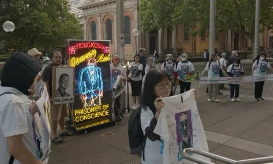 Australian Judge Sitting on HK Court Legitimises Beijing’s Oppression, Protesters Claim