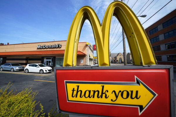 McDonald’s E. Coli Outbreak Worsens as Number of Confirmed Infections Rises to 75 Across 13 States