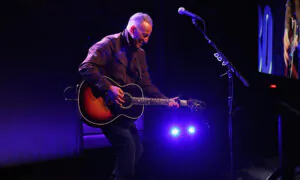 Springsteen, Obama Join Harris Rally; McDonald’s Sued Over E. Coli Outbreak; US Aid to Palestinians
