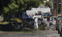 Car Bomb Explodes Outside Police Station in Western Mexico, Wounding 3 Officers