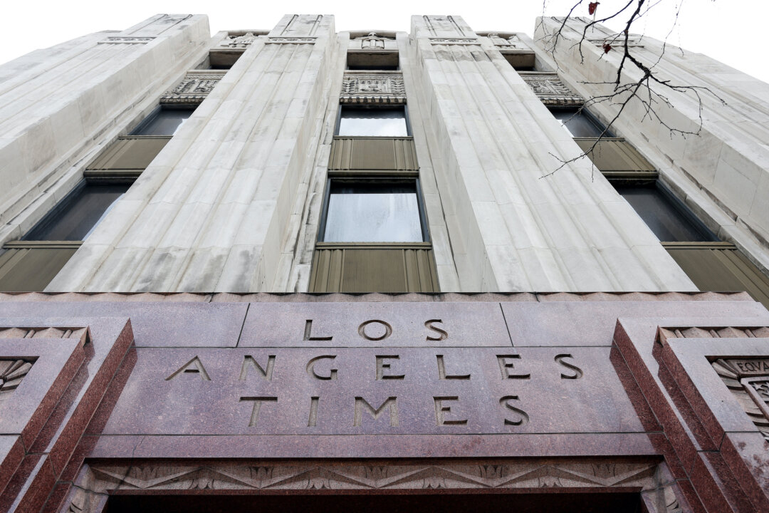 LA Times Owner Restricts Presidential Endorsement