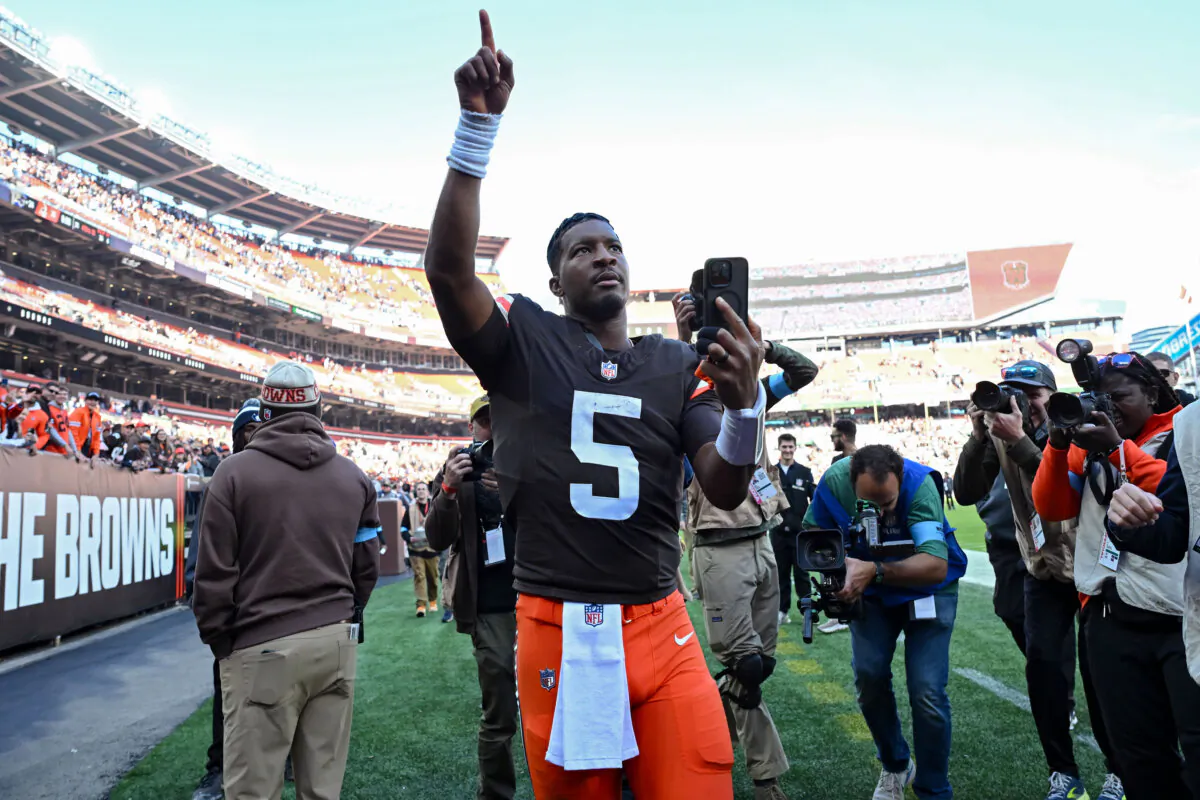Jameis Winston #5 of the Cleveland Browns celebrates after his team's 29–24 win against the Baltimore Ravens at Huntington Bank Field in Cleveland, Ohio, on Oct. 27, 2024. (Nick Cammett/Getty Images)