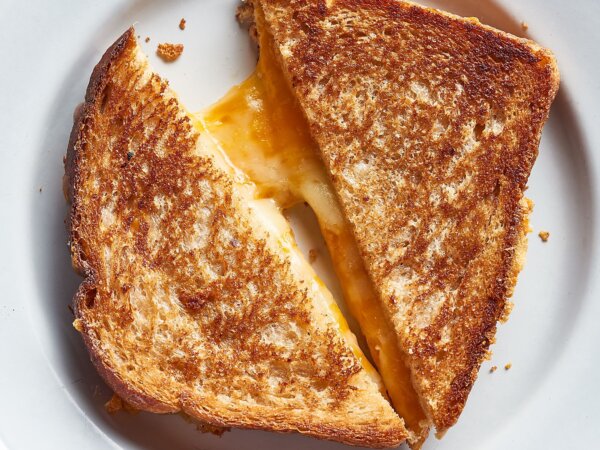 Air Fryer Grilled Cheese Sandwiches Are Golden, Gooey and Absolutely Foolproof