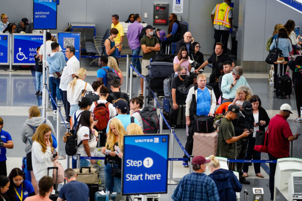 Automatic Refunds Now in Effect for Flight Delays, Cancellations