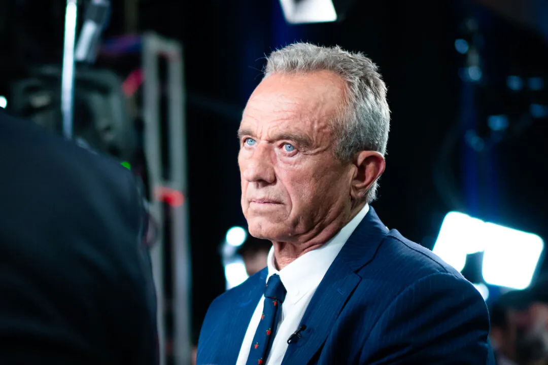 Robert F. Kennedy Jr. speaks to reporters at the Pennsylvania Convention Center in Philadelphia, Pa., on Sept. 10, 2024. (Madalina Vasiliu/The Epoch Times)