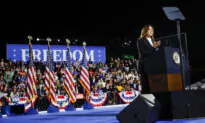 Harris Makes Final Pitch in Washington