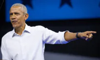 Obama Speaks About Pluralism in Chicago