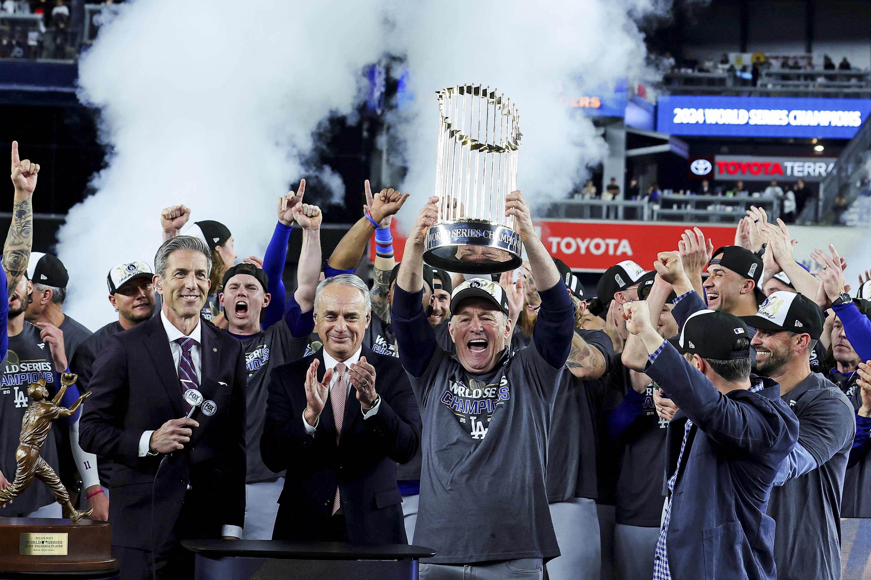 Los Angeles Dodgers Parade After Winning World Series EpochTV