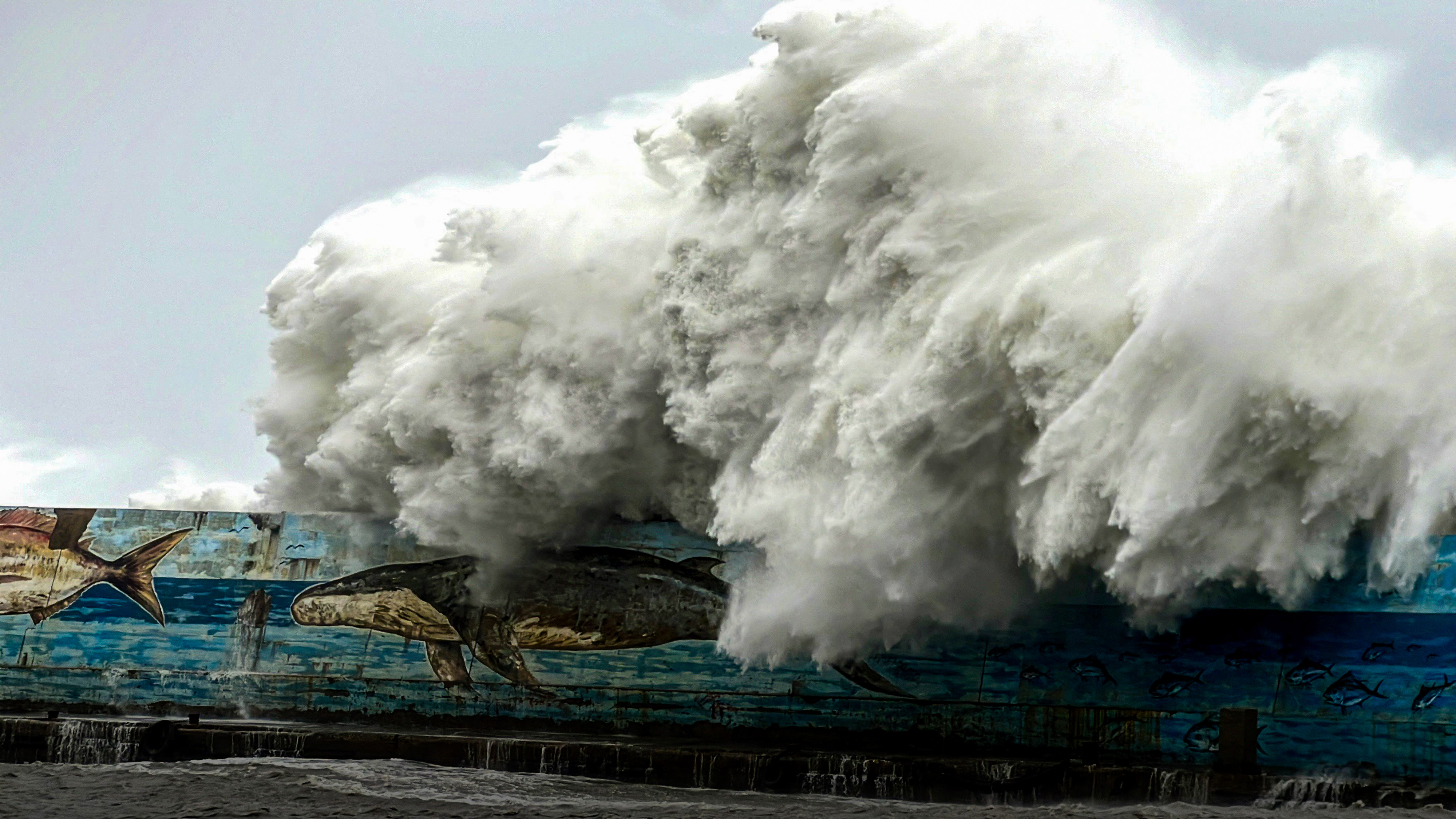 Day in Photos: Super Typhoon, North Korean Missile, and Dodgers’ Win