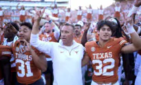 AP Top 25: Texas Returns to No. 1, Alabama Drops to No. 7 After Upsets Force Reshuffling of Rankings