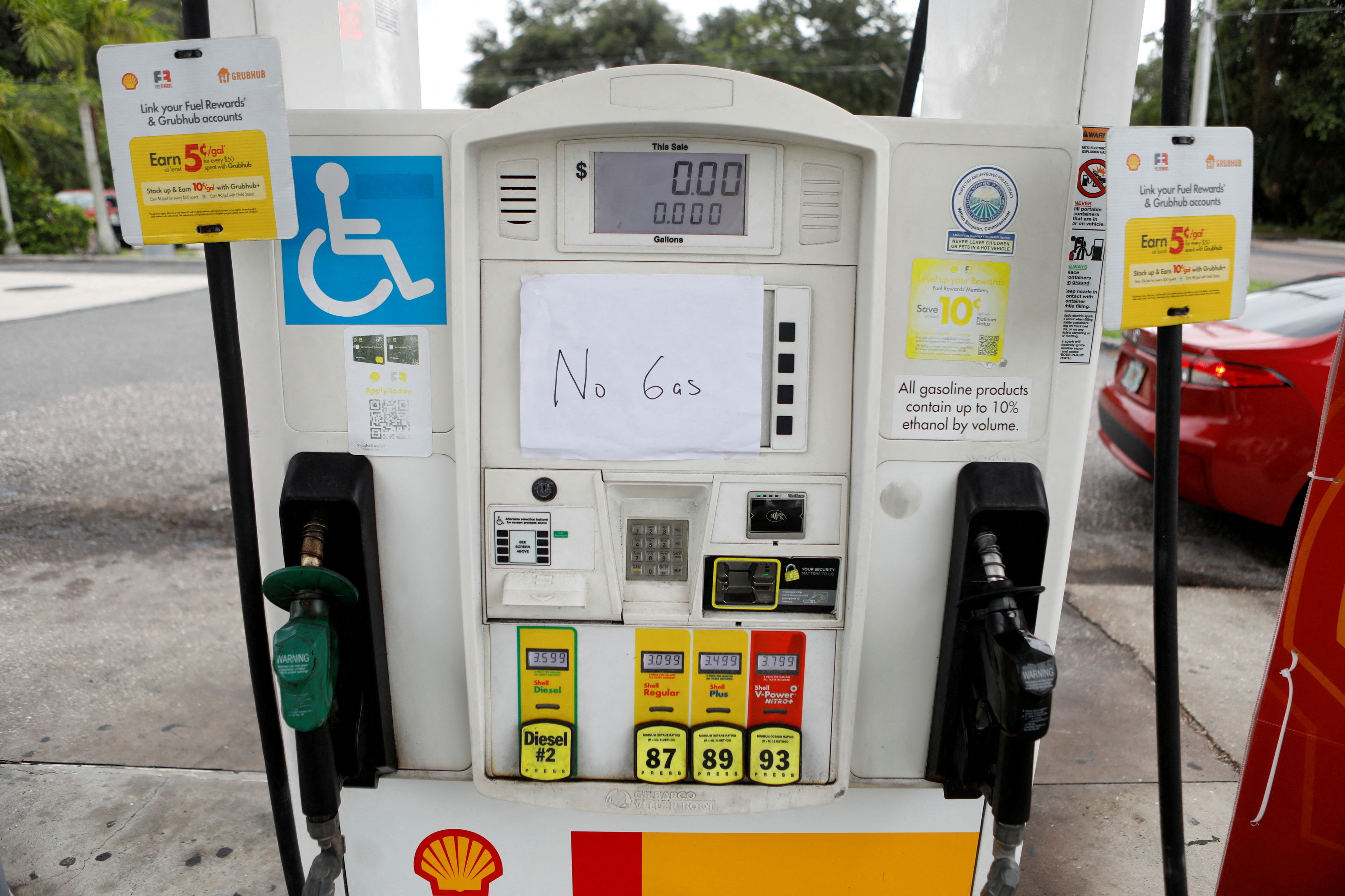 Gas Shortages in Florida as Hurricane Milton Approaches