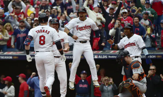 Thomas Hits Grand Slam Off Skubal, Guardians Down Tigers 7-3 to Reach AL Championship Series