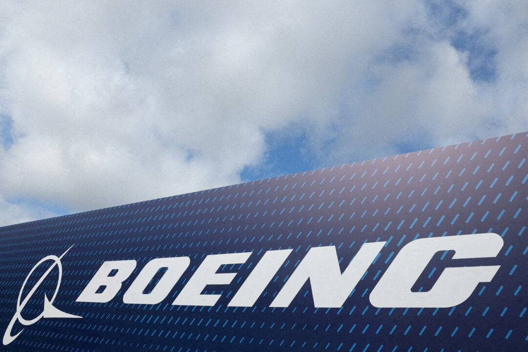 Boeing Seeks $19 Billion in Stock Offering Amid Strike and Financial Struggles