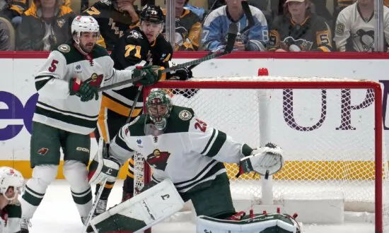 Marc-Andre Fleury Stops 26 to Lead Wild Past Penguins 5-3