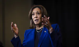 Harris Rallies in Little Chute, Wisconsin