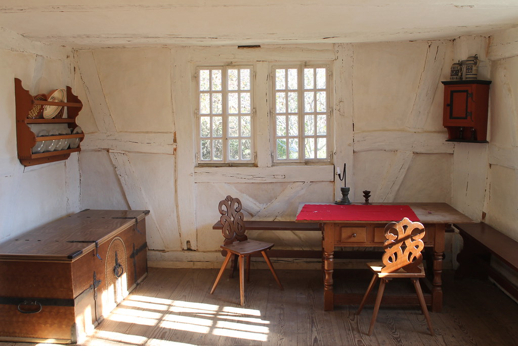 Frontier Culture Museum