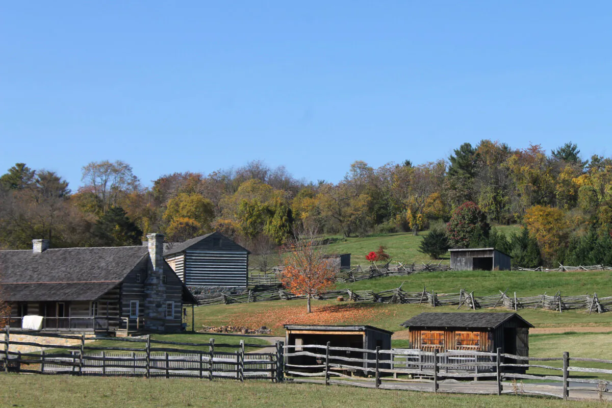 A 19th-century reconstructed farm at the Frontier Culture Museum. By the 1820s, the different peoples who settled in the Shenandoah Valley had lived together for several generations. They were shaped by common experiences on the frontier: the Revolutionary War, the founding of the United States, and the market revolution. (Bob Kirchman)