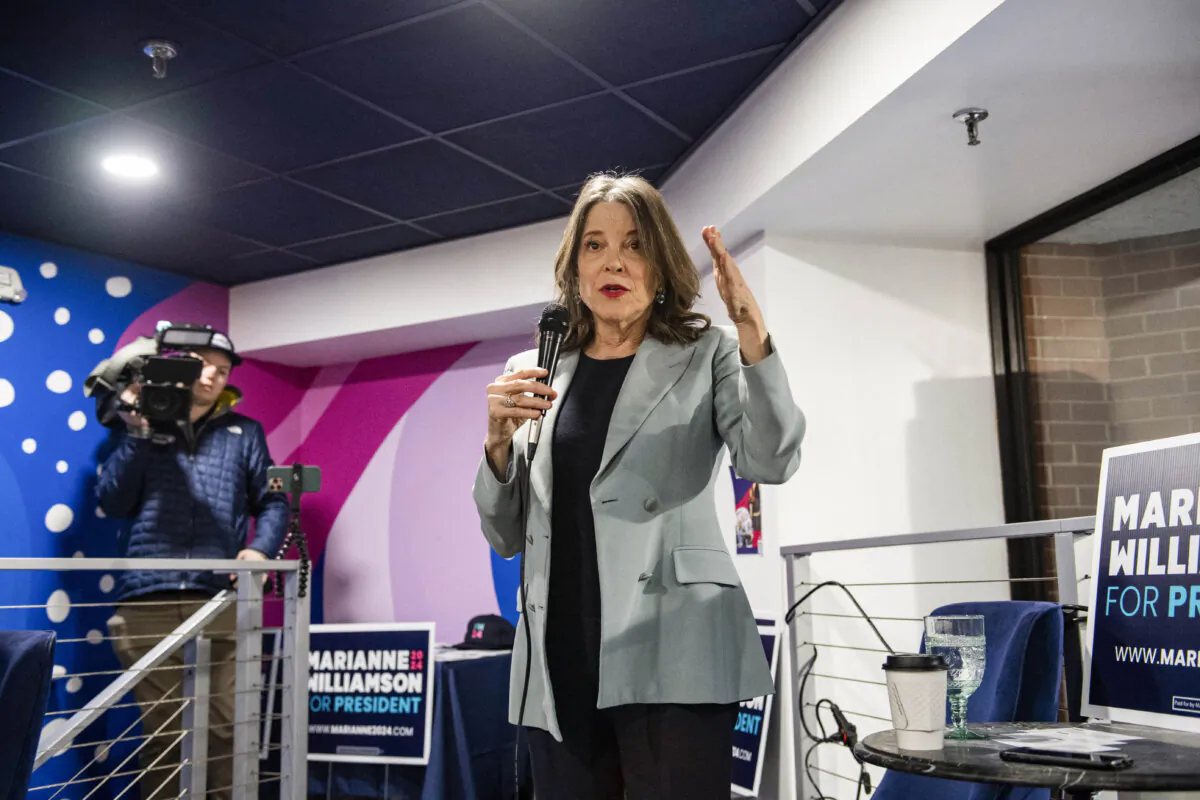 Democratic presidential hopeful Marianne Williamson speaks during a campaign event at Teatotaller's Cafe in Concord, N.H., on Jan. 17, 2024. (Joseph Prezioso/AFP via Getty Images)