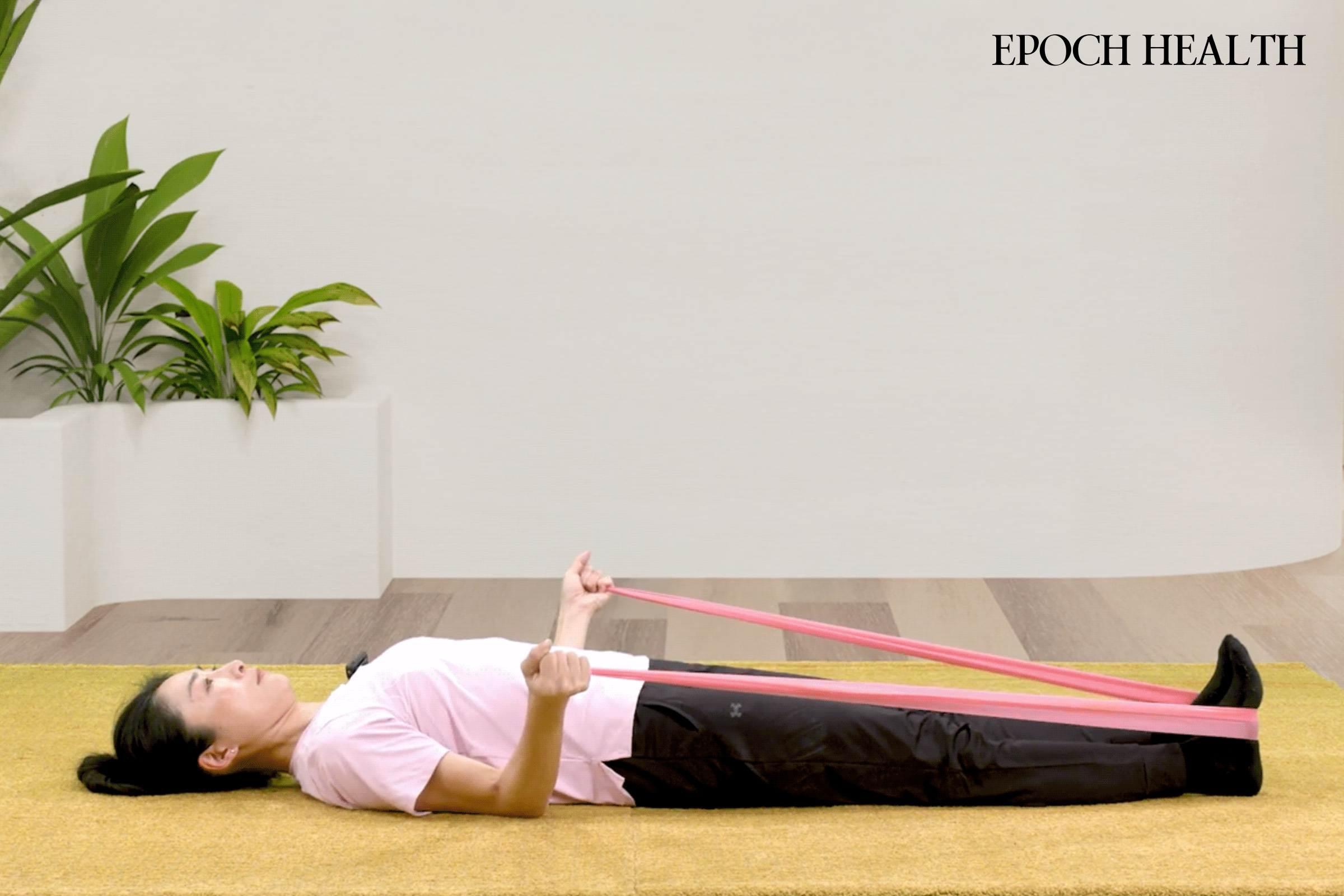 Banded Supine Chin Tuck. (The Epoch Times)