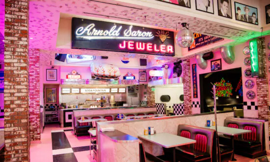 Corvette Diner: A Fun Blast From the Past in San Diego