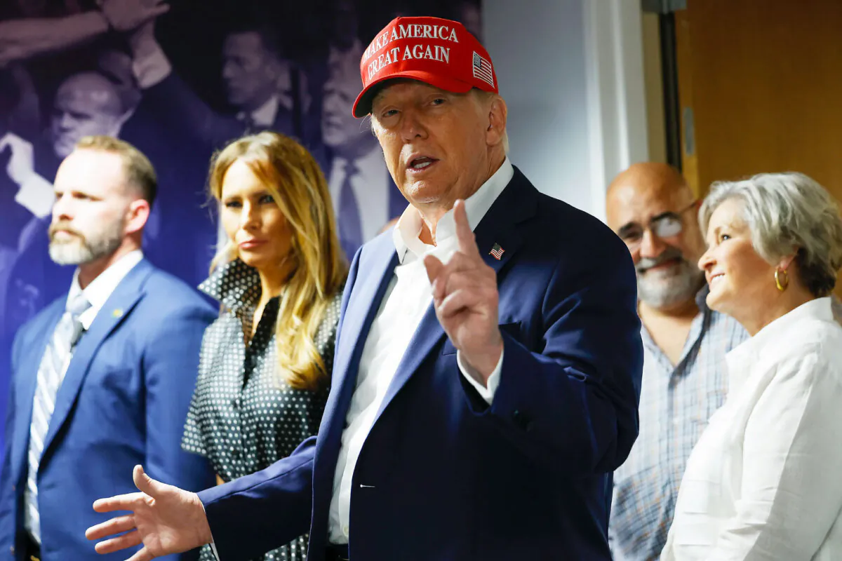 Republican presidential nominee and former President Donald Trump thanks his staff at his campaign headquarters in West Palm Beach, Fla., on Election Day, Nov. 5, 2024. (Chip Somodevilla/Getty Images)